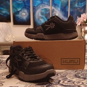 KURU QUANTUM 2.0 WOMEN'S TRAINING RUNNING SHOES NWB